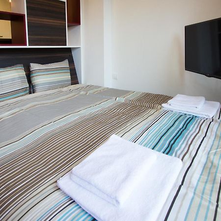 The Boutique Apartment Belgrado Esterno foto